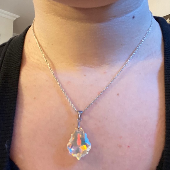 Necklace with Crystal Drop Pendant - Picture 4 of 4